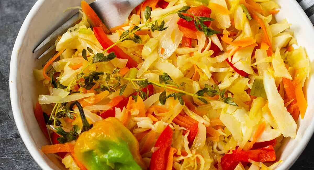 jamaican-style-steamed-cabbage